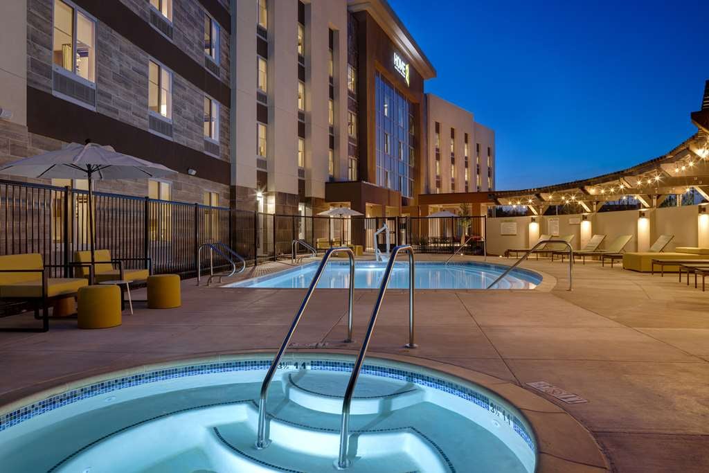 Home2 Suites by Hilton Petaluma 1