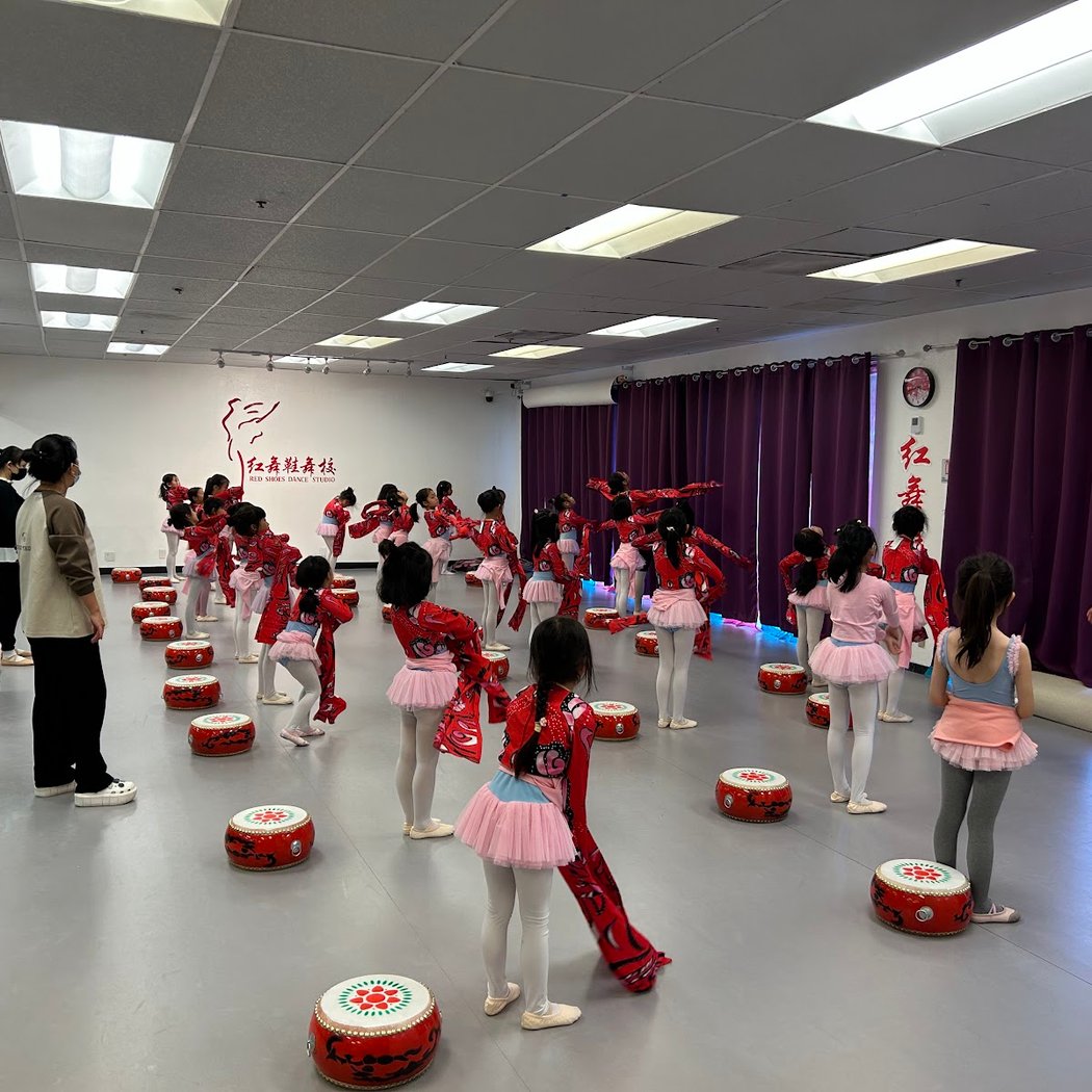 Red Shoes Dance Studio 3
