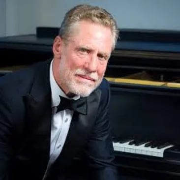 David Garner Performance 1