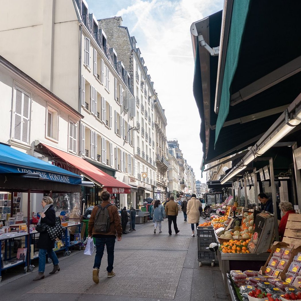 Rue de Lévis 5