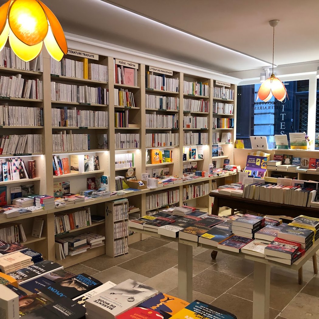Librairie LA SUITE 1