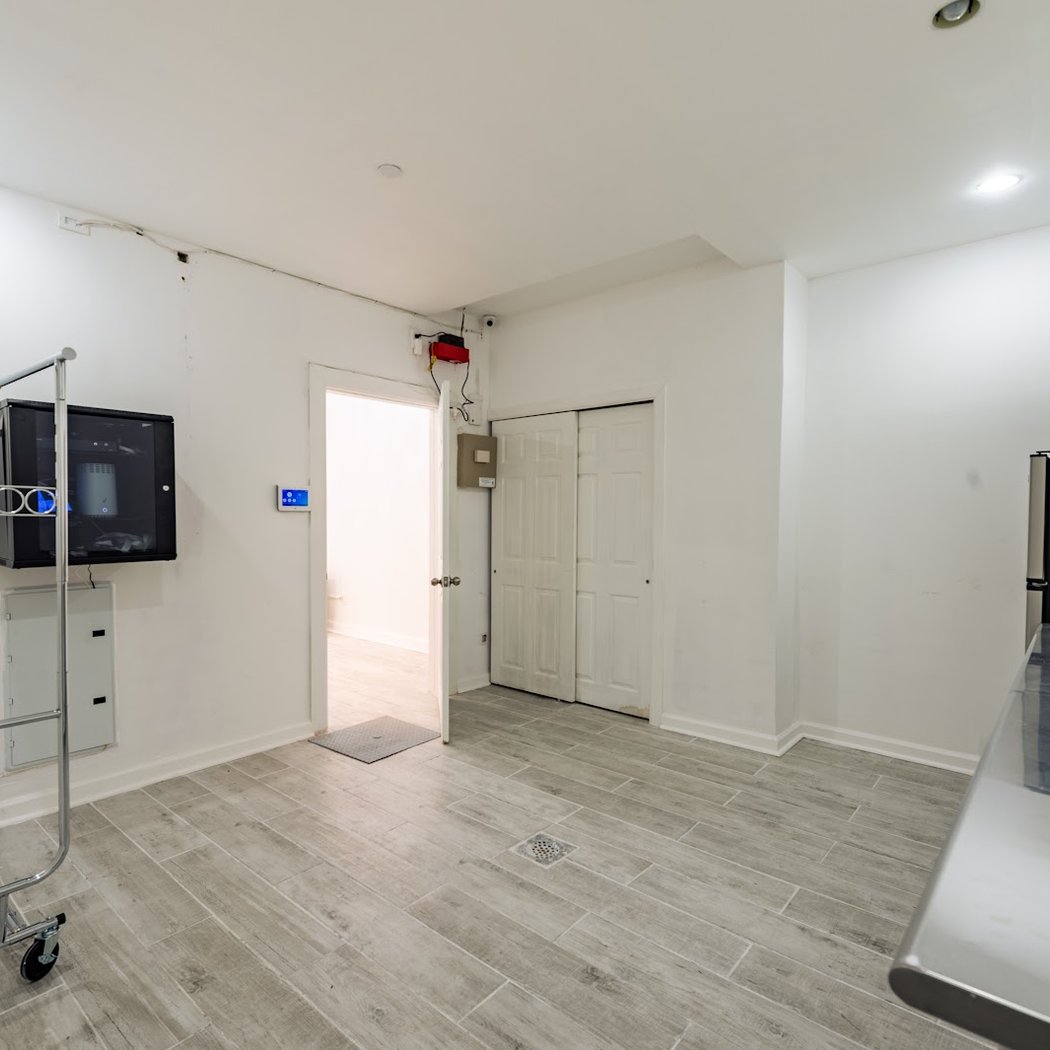 Nine30 Gallery 2