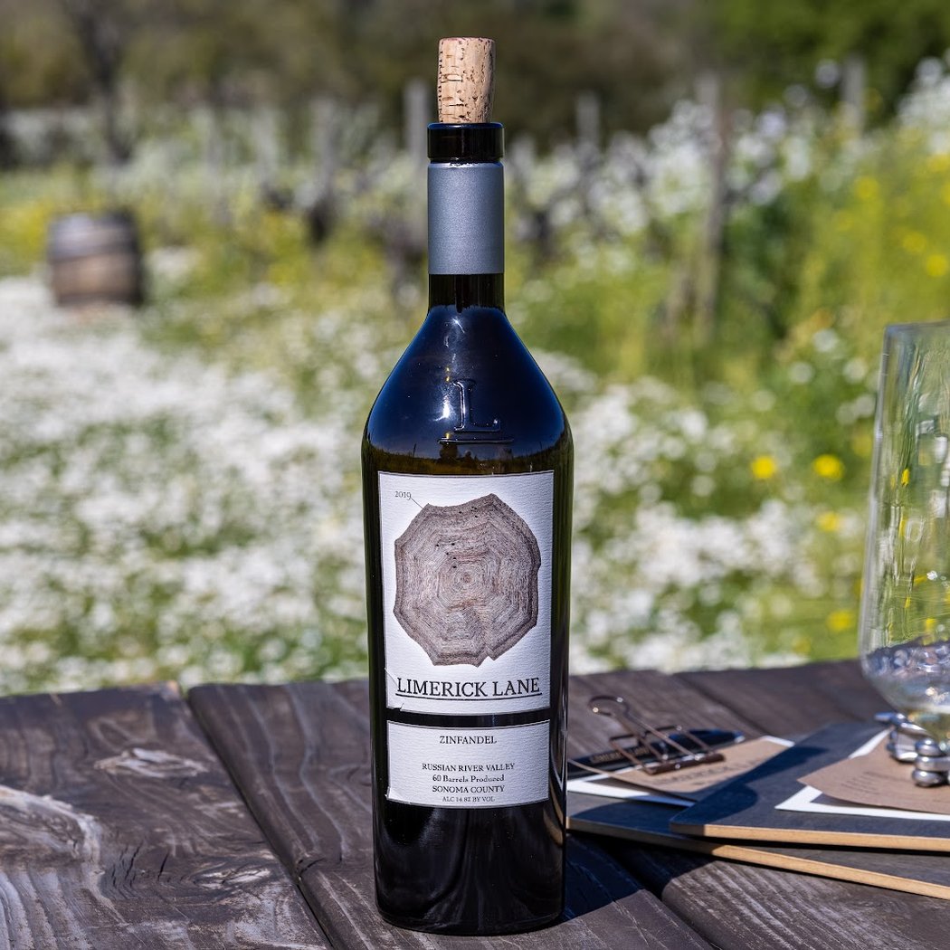 Father’s Day Cheers: A Complimentary Wine Tasting for Two 1