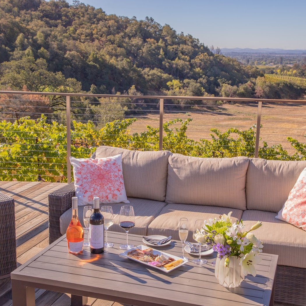 Notre Vue Estate Winery & Vineyards 1