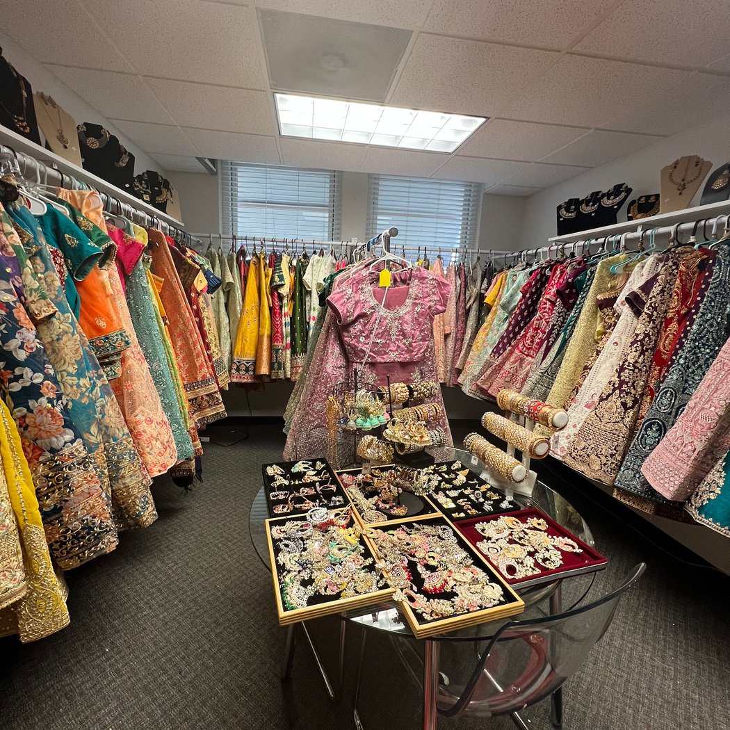 Fabdrape Indian Clothing Store 3