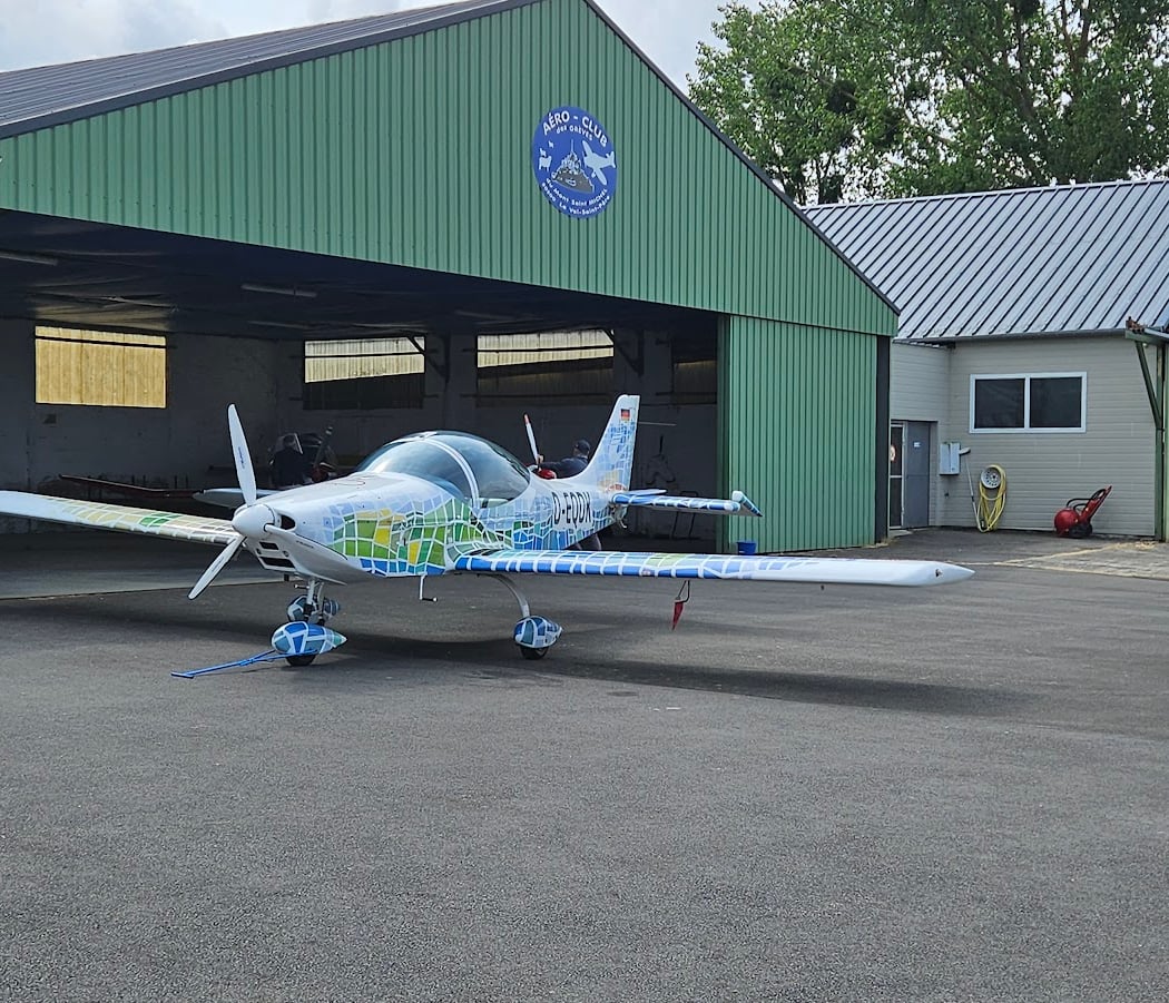 Aerodrome Avranches Val-Saint-Père 3