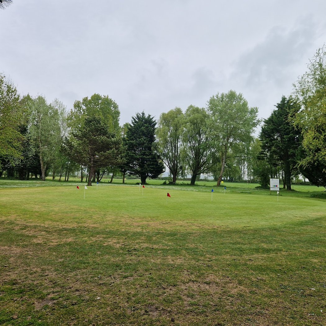 Public Golf Cabourg Nine Holes 2