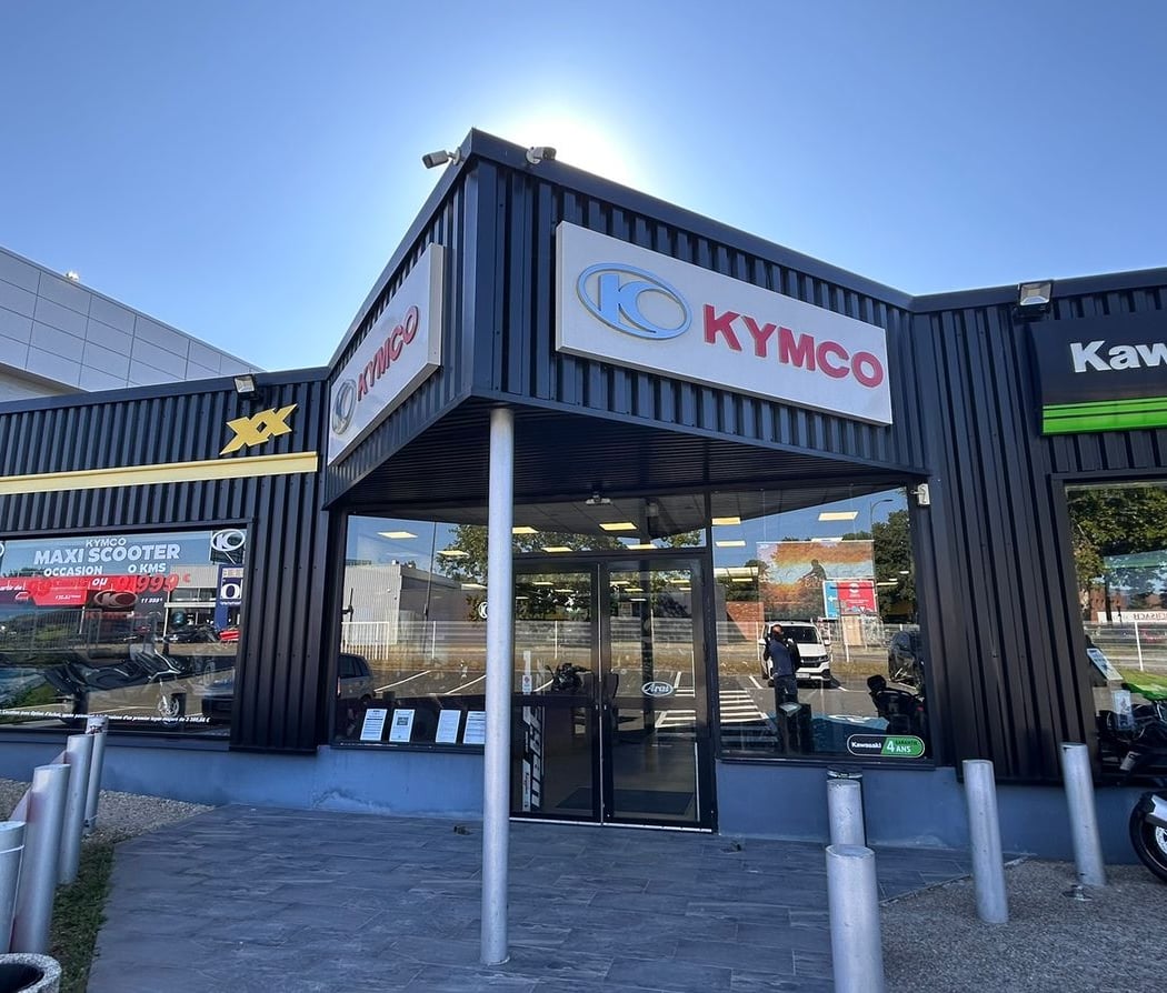 Aux Motards Mantais - KAWASAKI - MAXXESS - STARK FUTURE - KYMCO 2