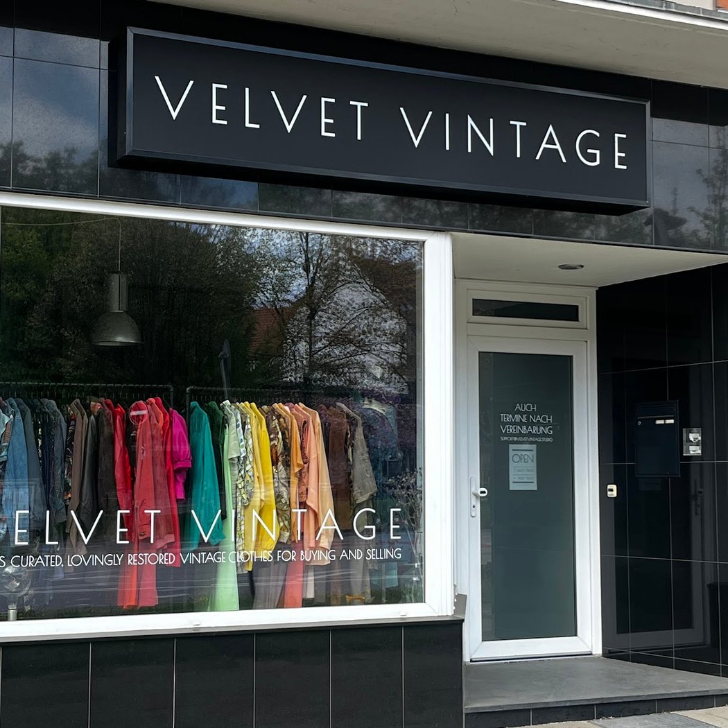 Afterwork x VELVET VINTAGE 2