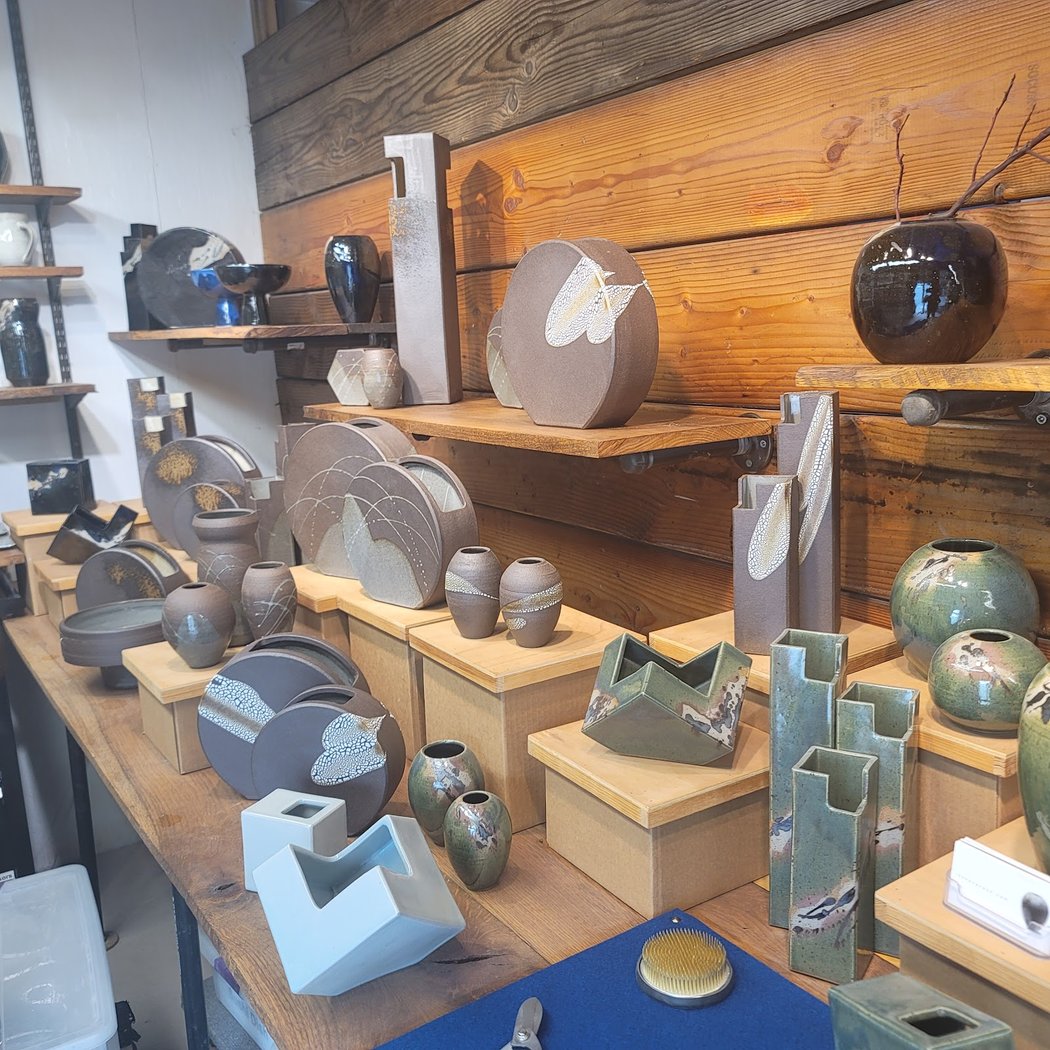 Arakawa Pottery 1