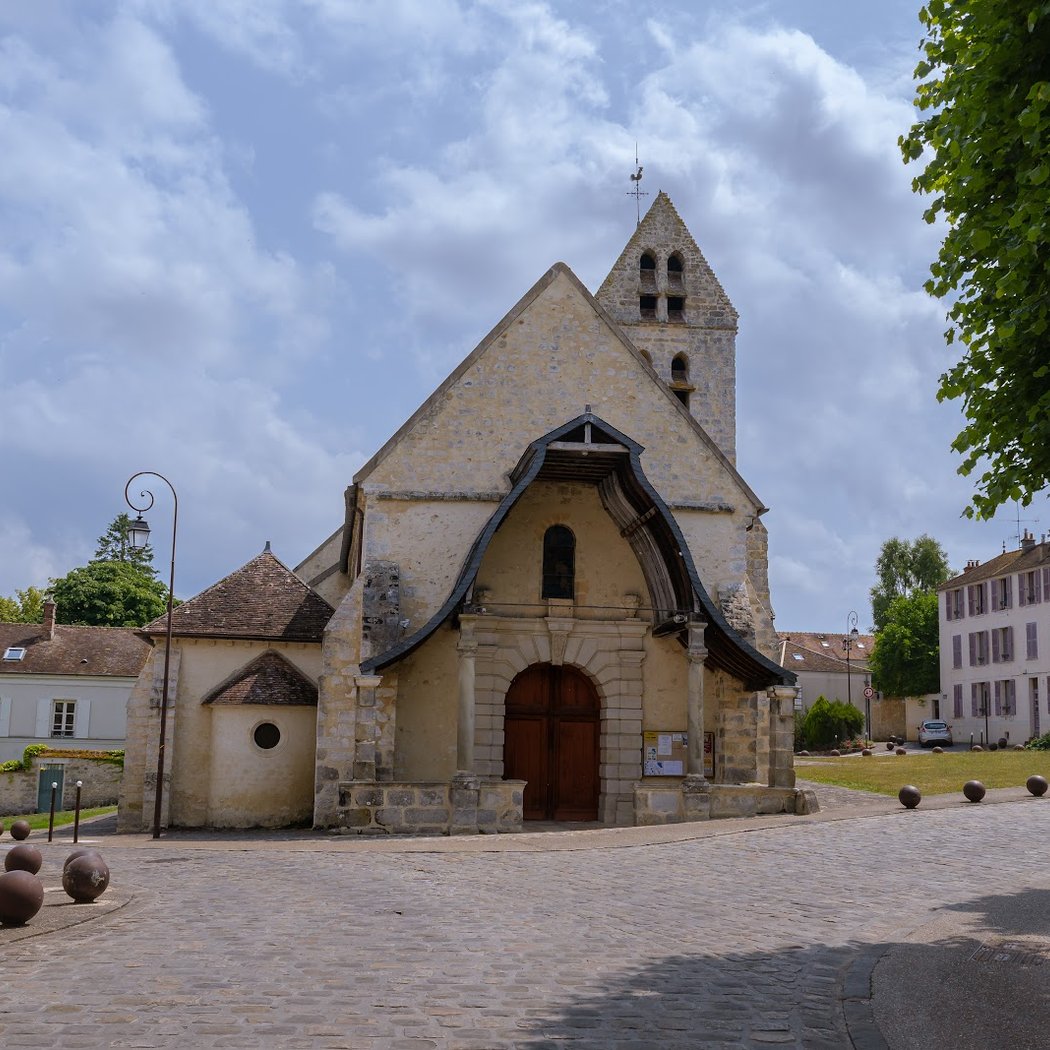 Église Saint-Pierre de Avon 3