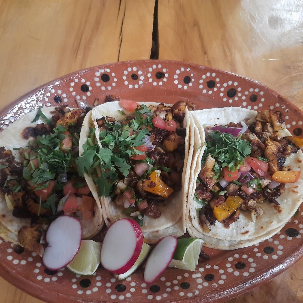 El Mexicano Restaurante & Cafe Inc. 4 3