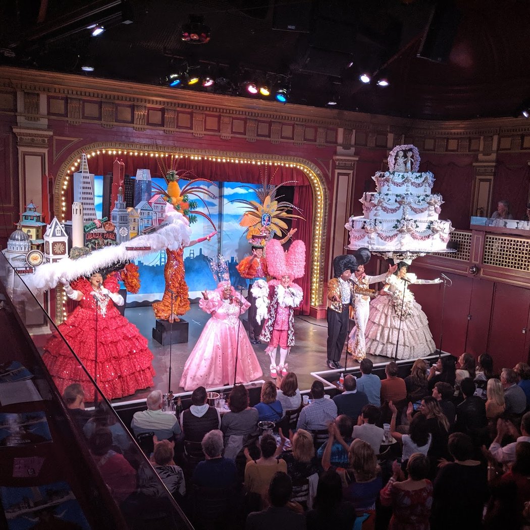 Beach Blanket Babylon 1