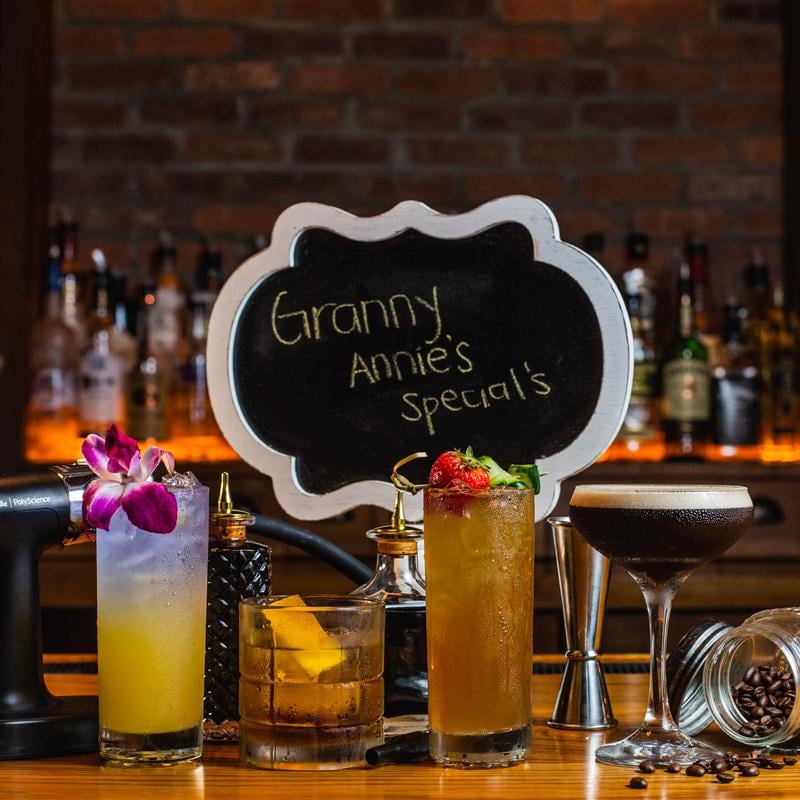 Granny Annie's Bar & Kitchen 1