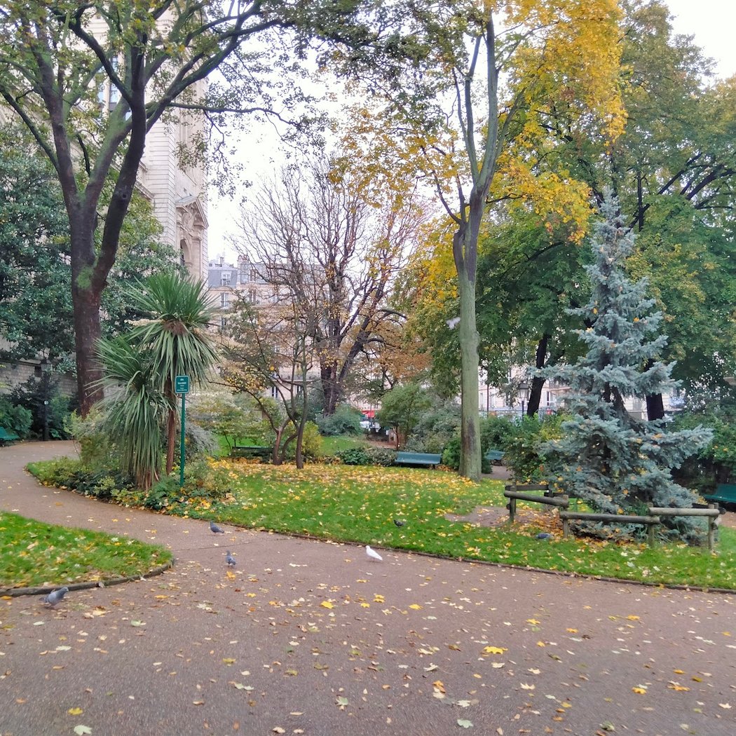 Square Paul Langevin 4