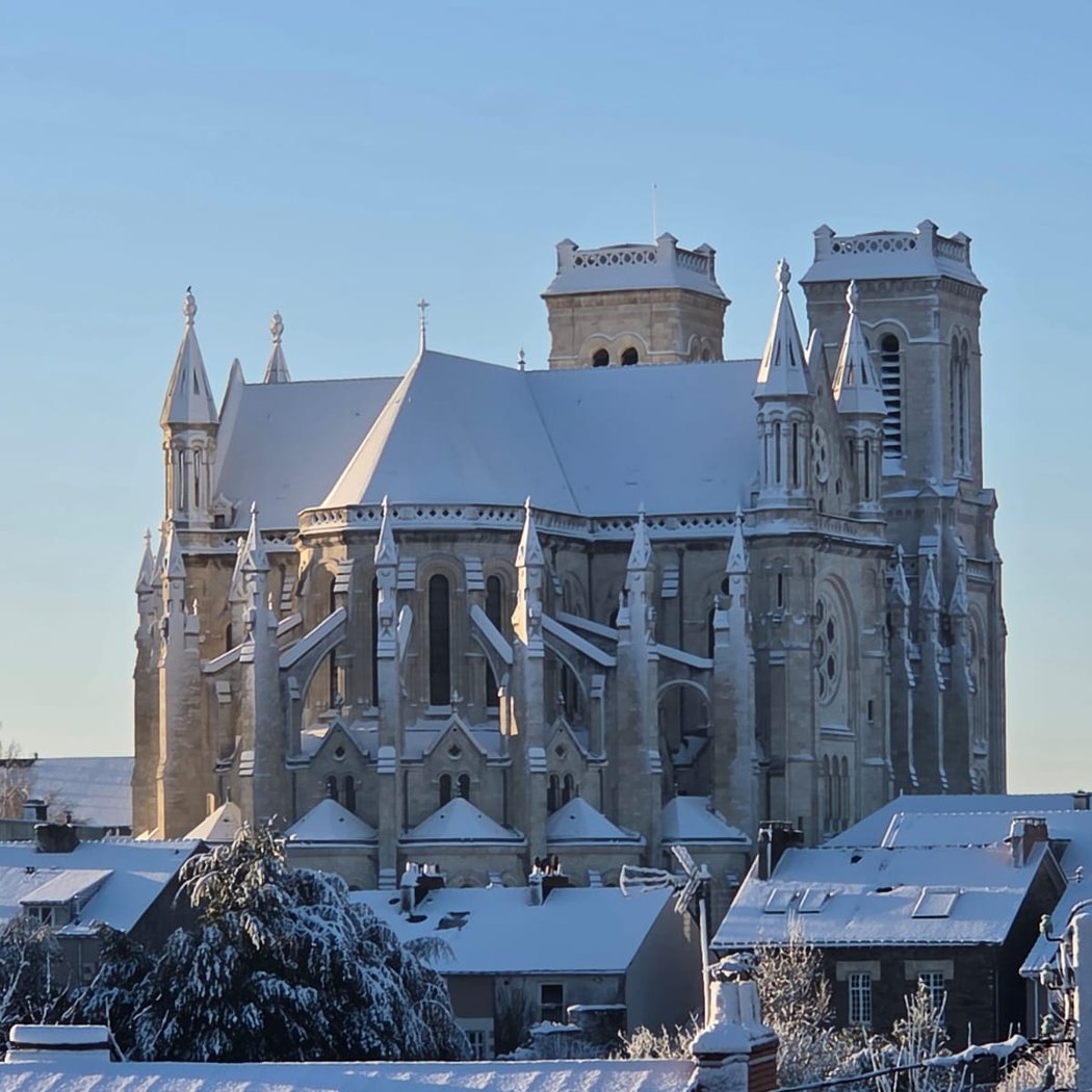 Basilica of St. Donatian and St. Rogatian 2
