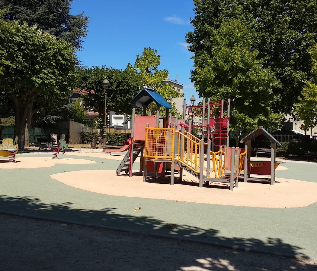 Square des Bels-Ébats 4