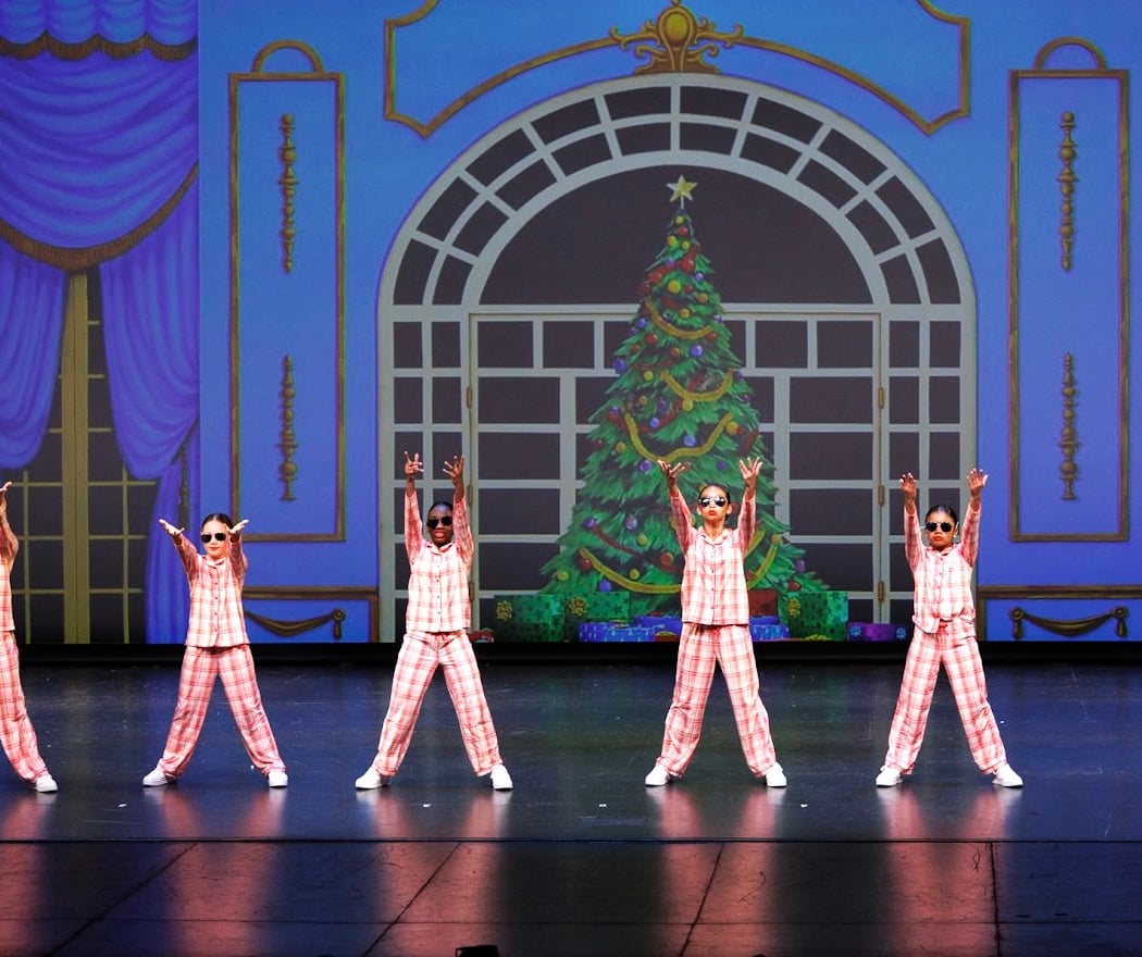 B*Dazzled Dancers 3