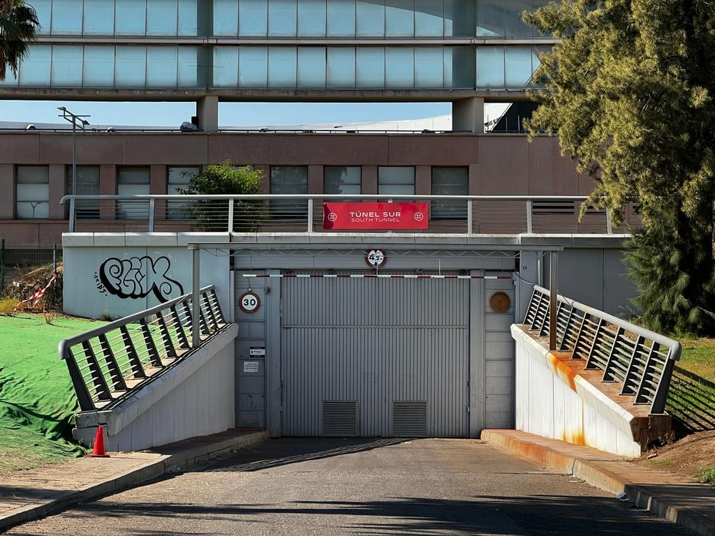 Túnel Sur - Acceso Estadio 1