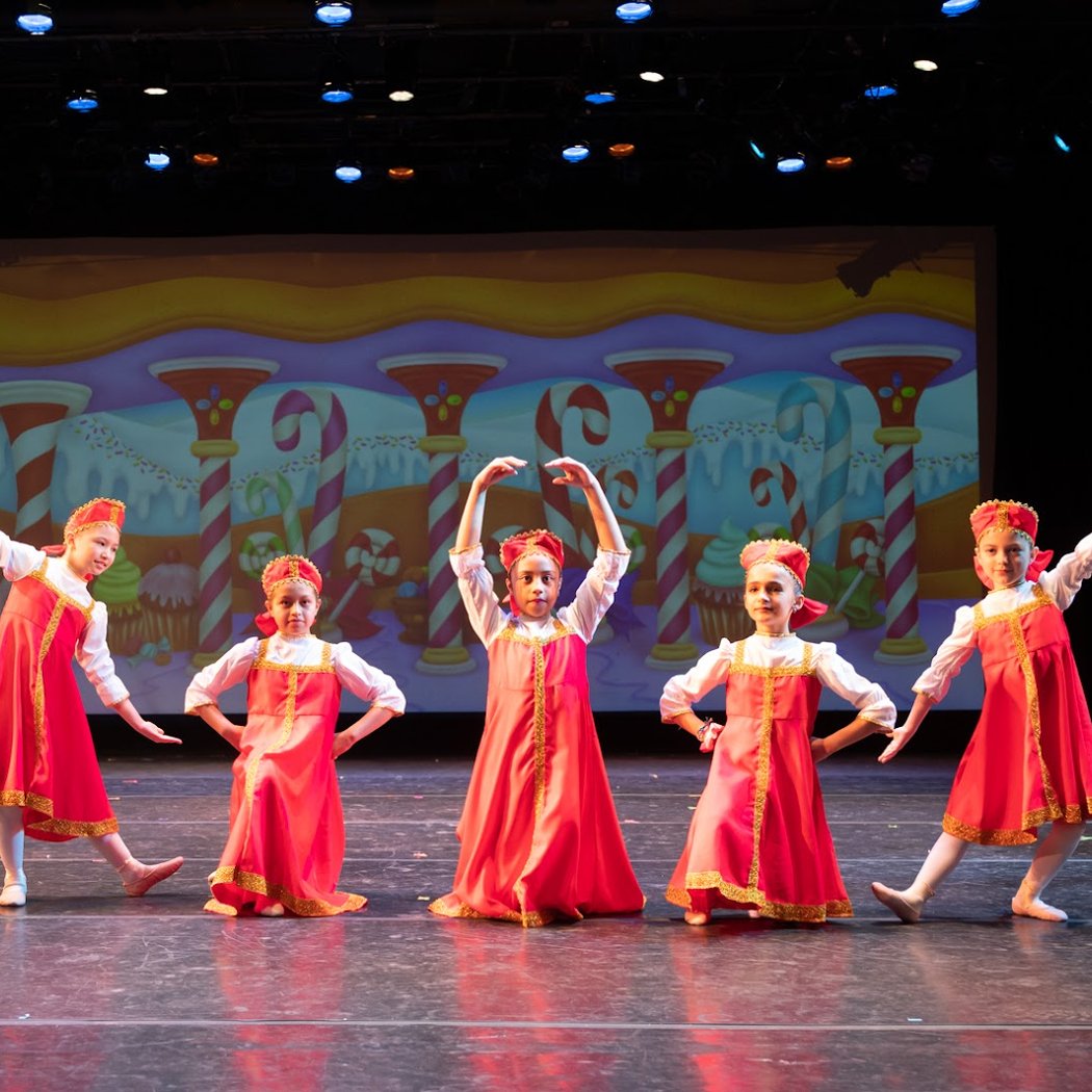 Queens School of Ballet 2
