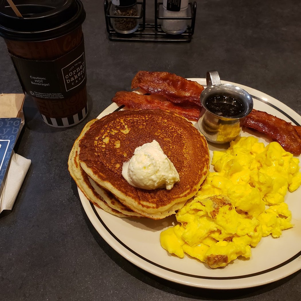 Corner Bakery Cafe 3