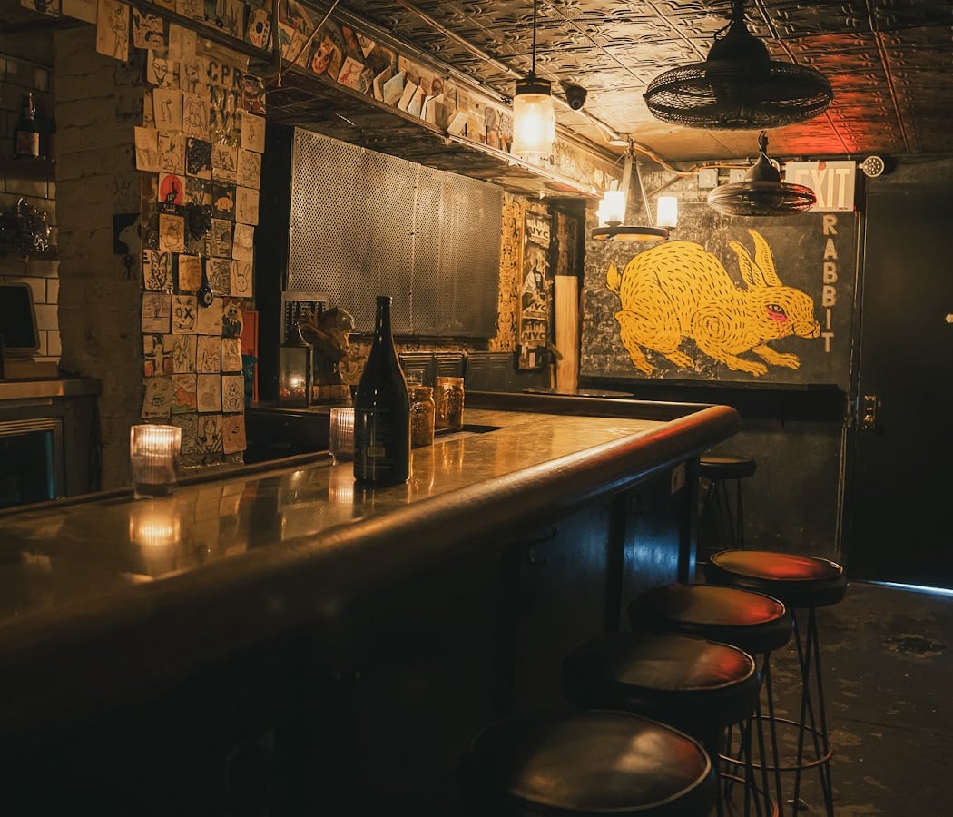 124 Old Rabbit Club 1