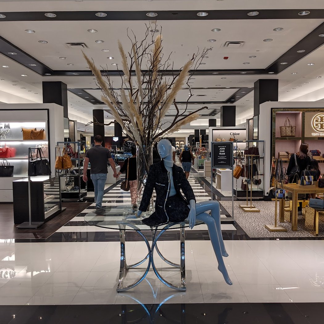 Roosevelt Field 1