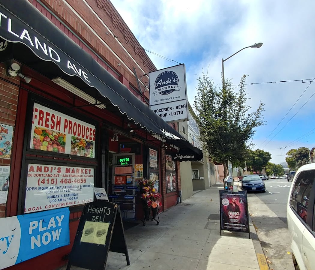 Andi's Market 2