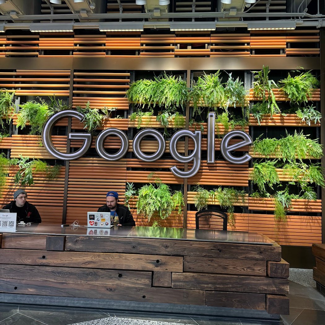 Google NYC - St. John's Terminal 3