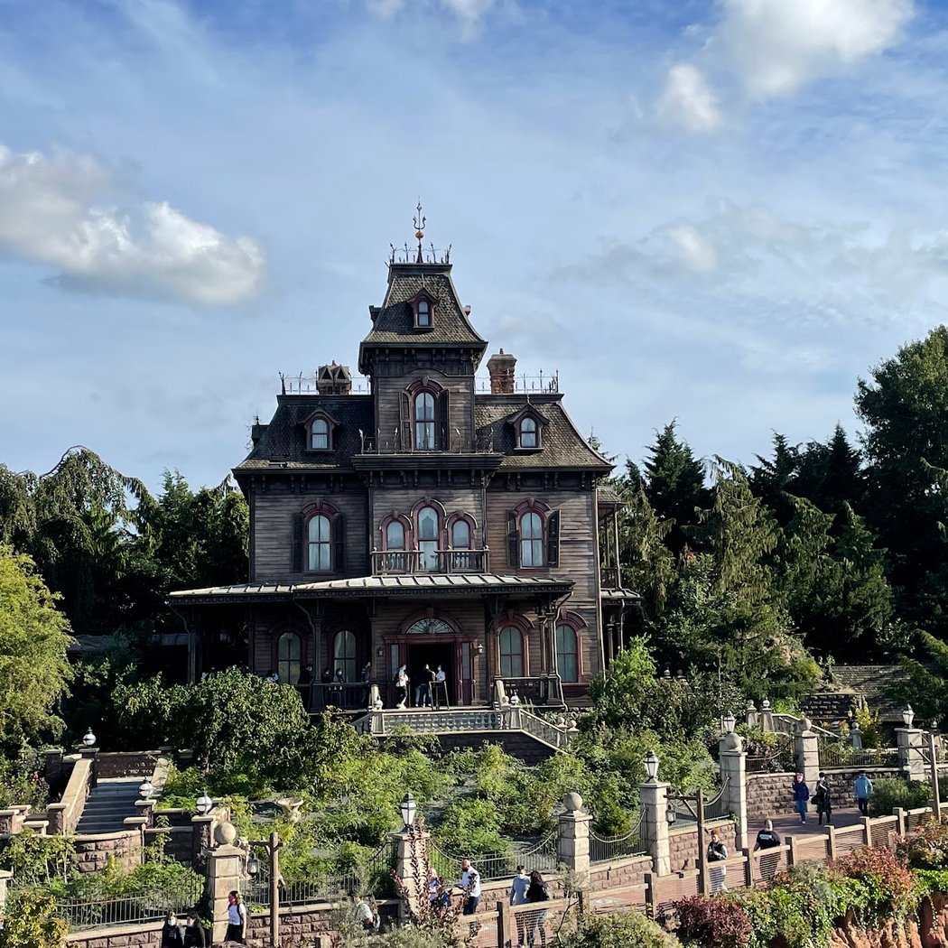 Halloween at Disneyland 5