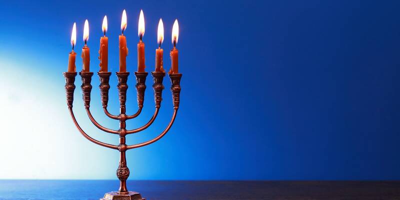 Erev Shabbat Chanukah Service (Zimriyah Jr. Choir Sings) 1