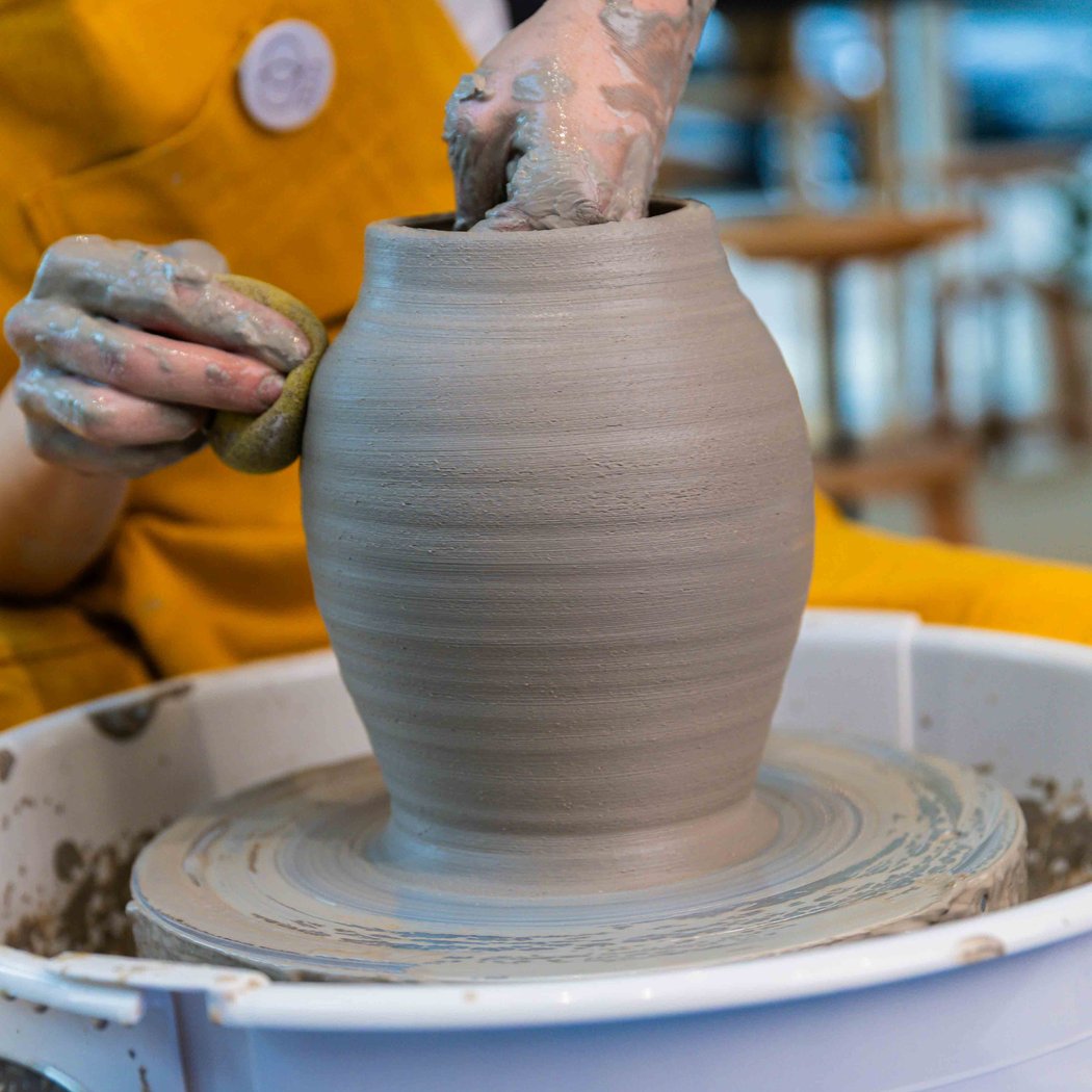 Beginner Wheel Throwing Pottery Class 2