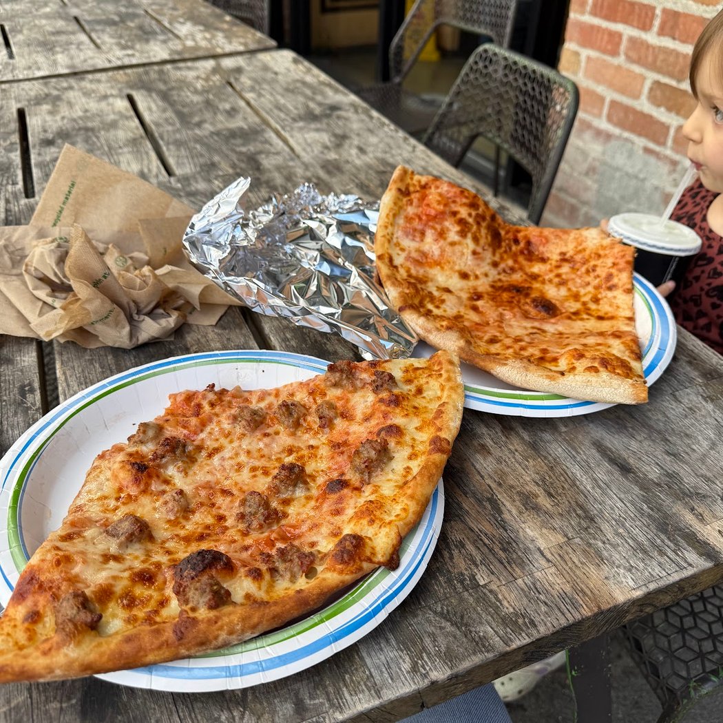 Stefano’s Pizza 3