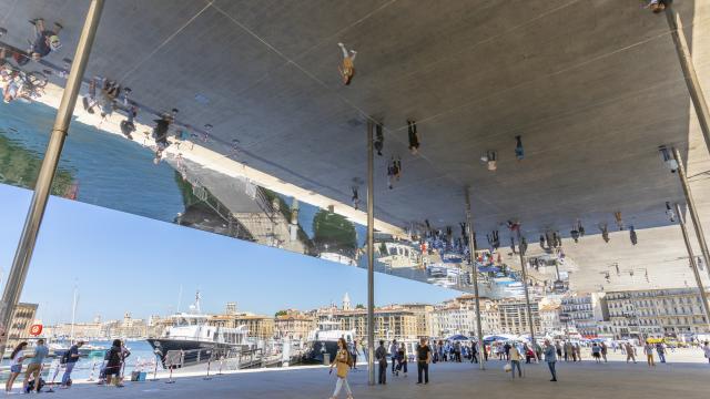 L'Ombrière de Norman Foster 5