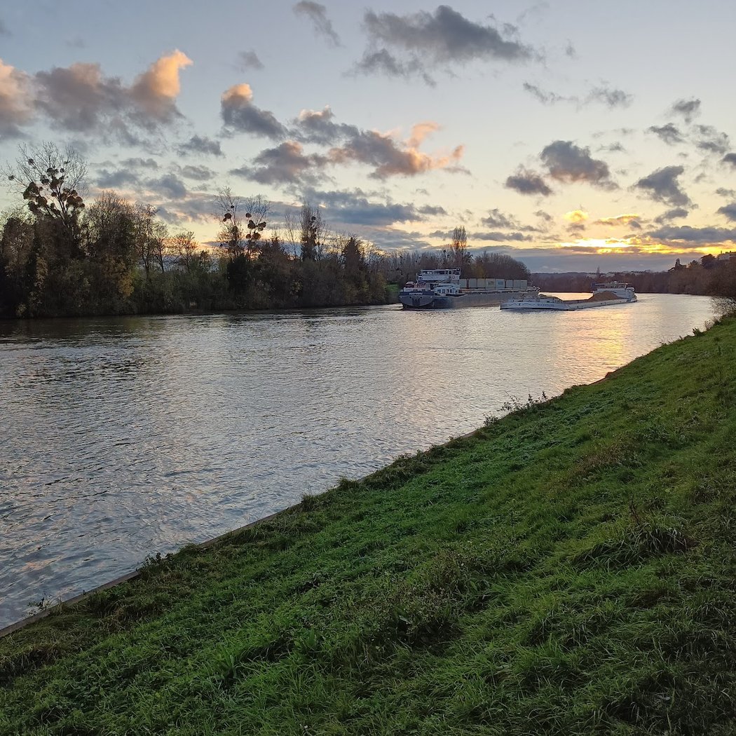 Parc Charles de Gaulle 3