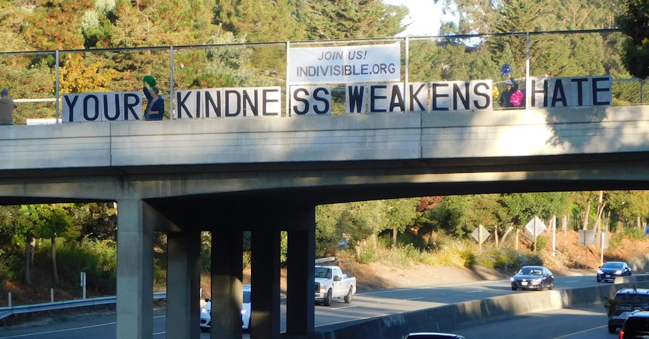 Overpass Visibility Brigade Action *Black Friday Edition 1