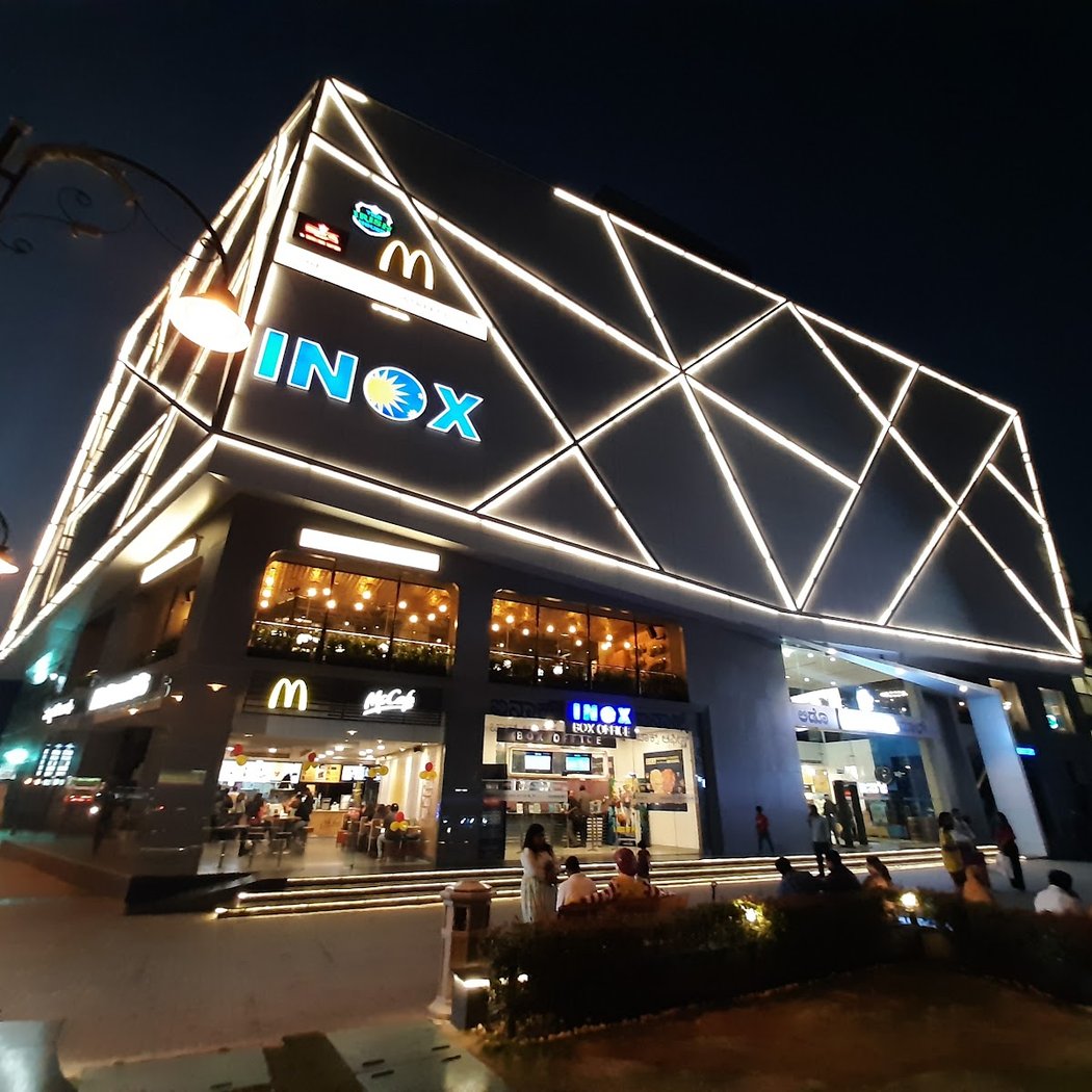 INOX Lido 2