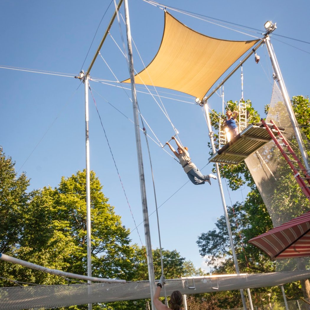 Get a Grip Trapeze 3