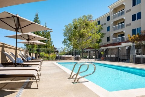 Courtyard by Marriott Novato Marin/Sonoma 1