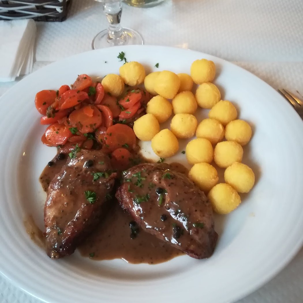 Au Bon Piccolo 1