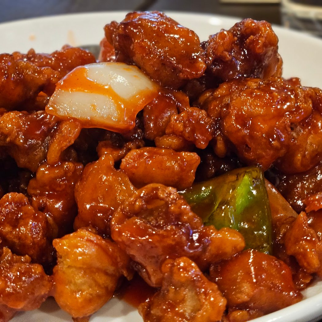 Crouching Tiger Restaurant & Bar 1