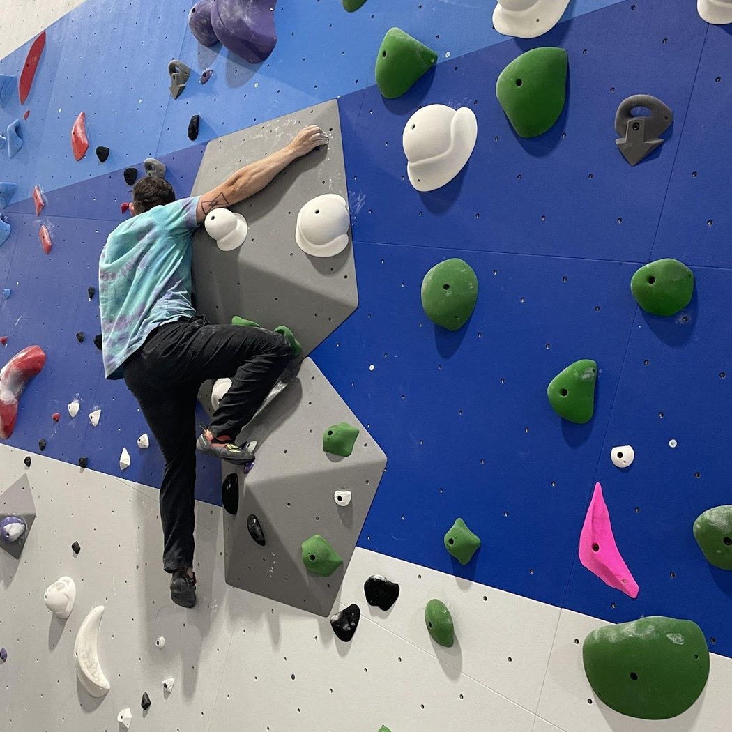 Intro to Bouldering 1