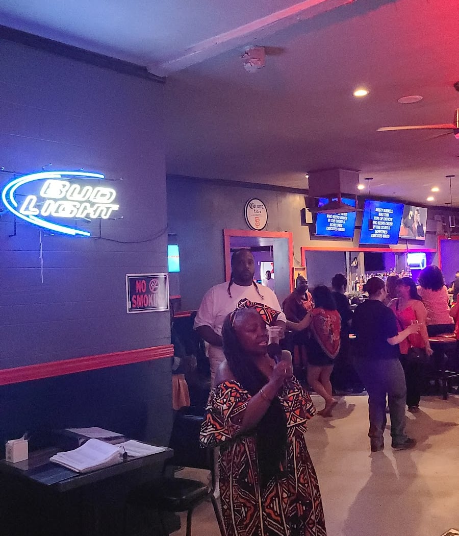 The Answer Sport's Bar & Grill 3