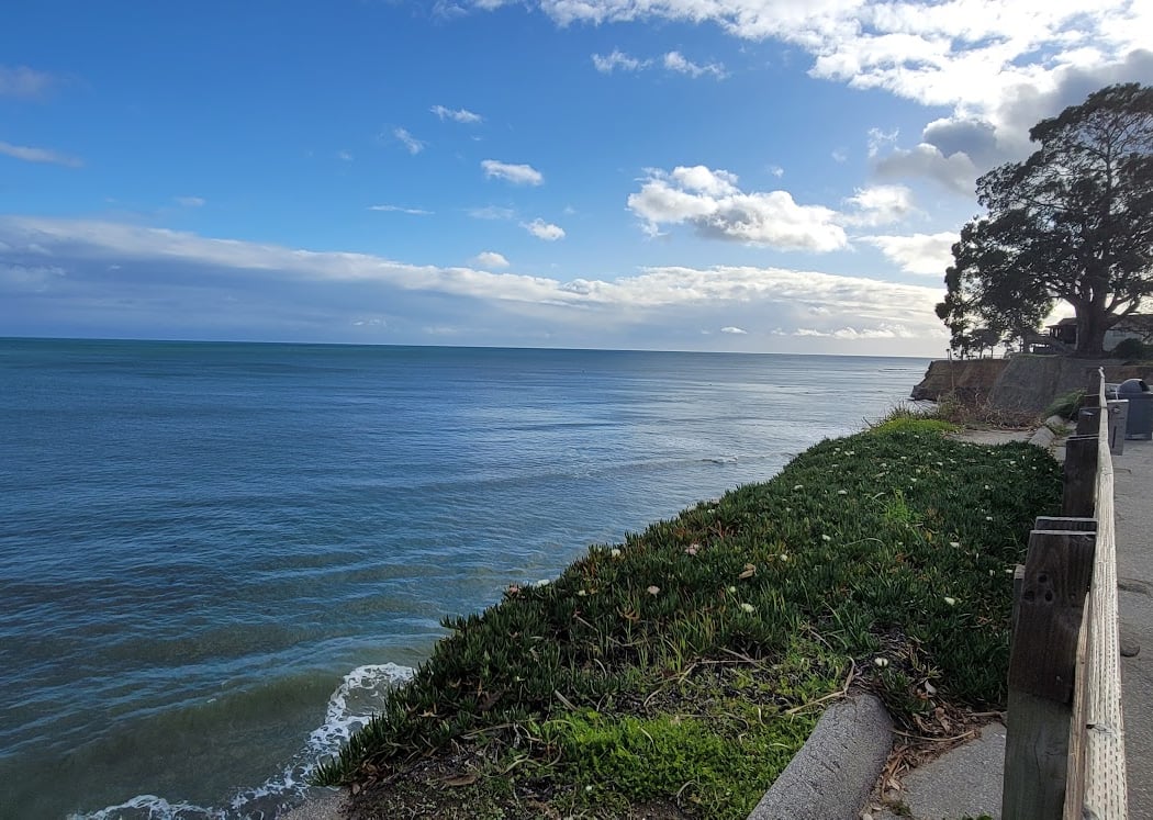 Capitola Sip & Stroll 3
