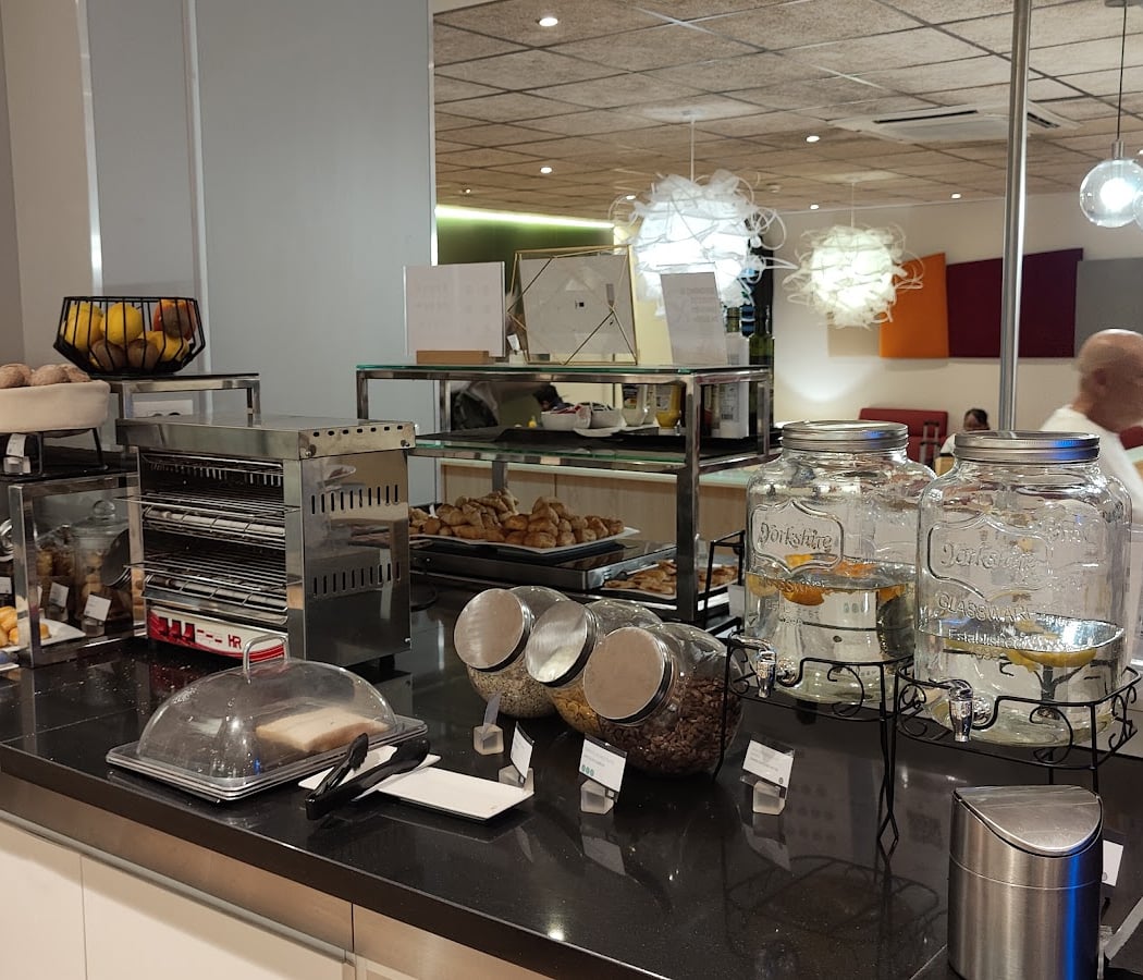 Sala VIP Azahar - Aeropuerto de Sevilla (SVQ) 1