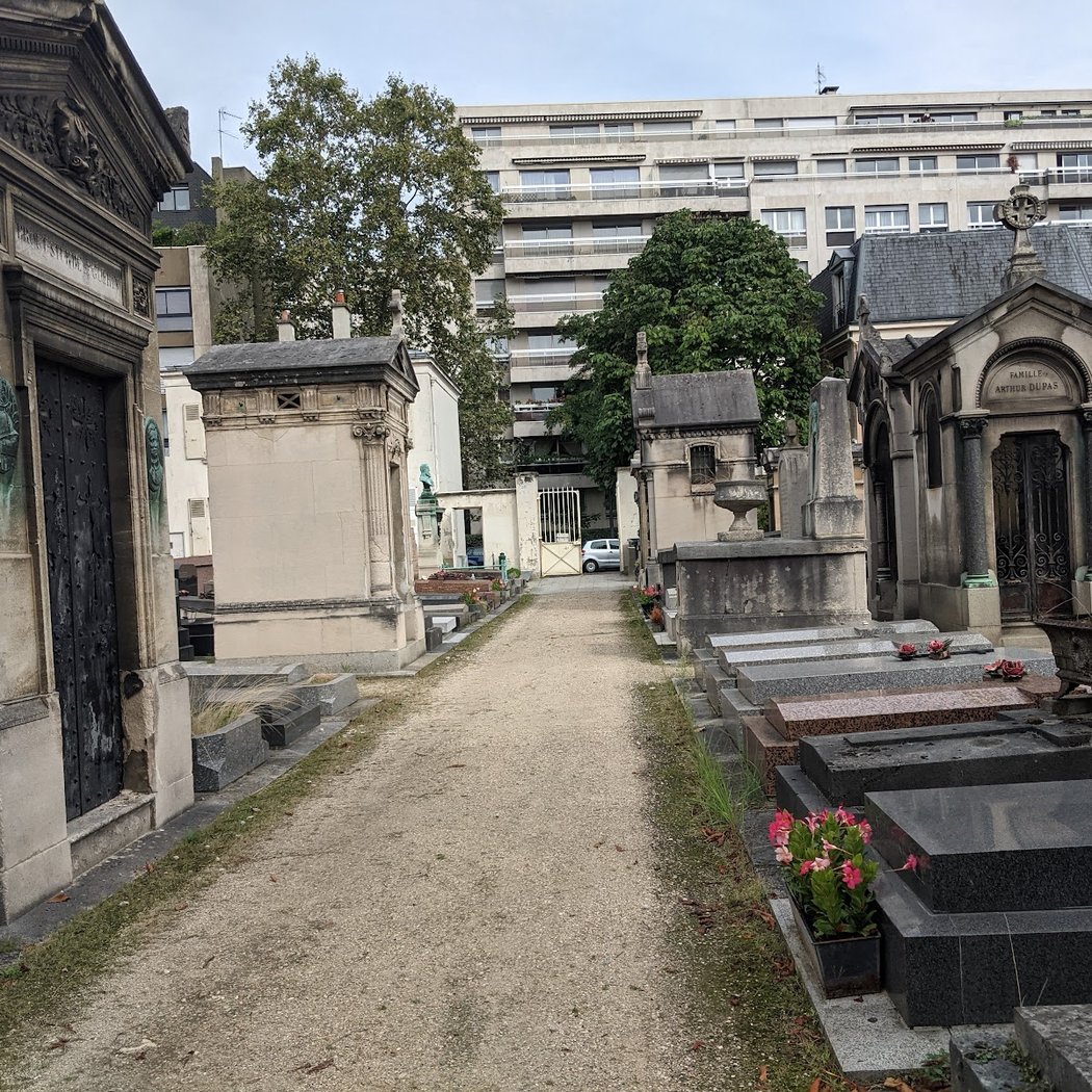 Auteuil Cemetery 2