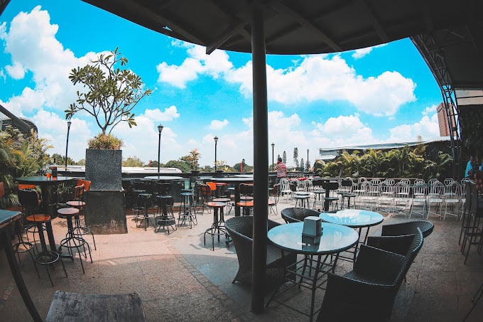 SkyDeck by Sherlock's 2