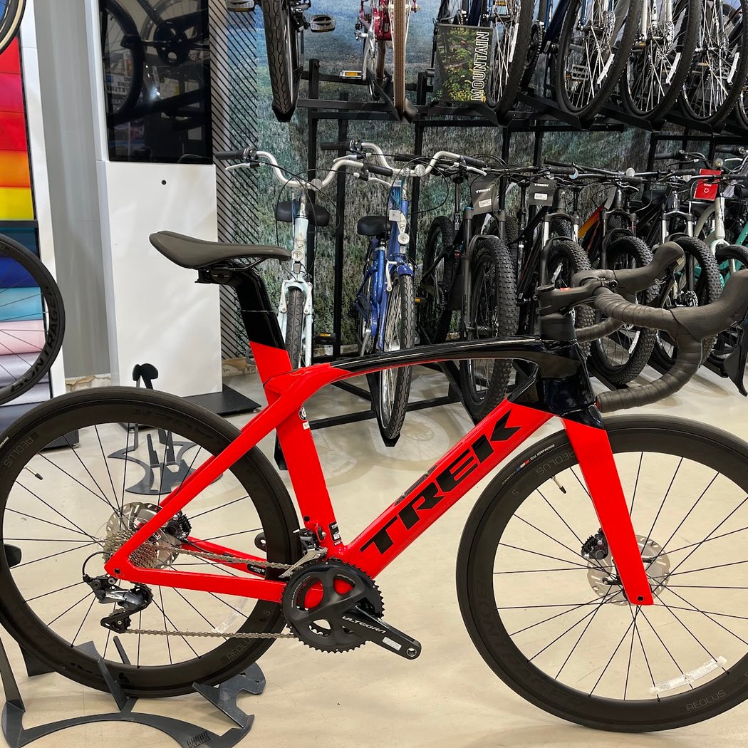 Trek Bicycle Stuyvesant Town 1