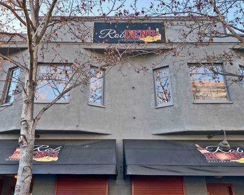 Rob Ben’s Restaurant & Lounge 2