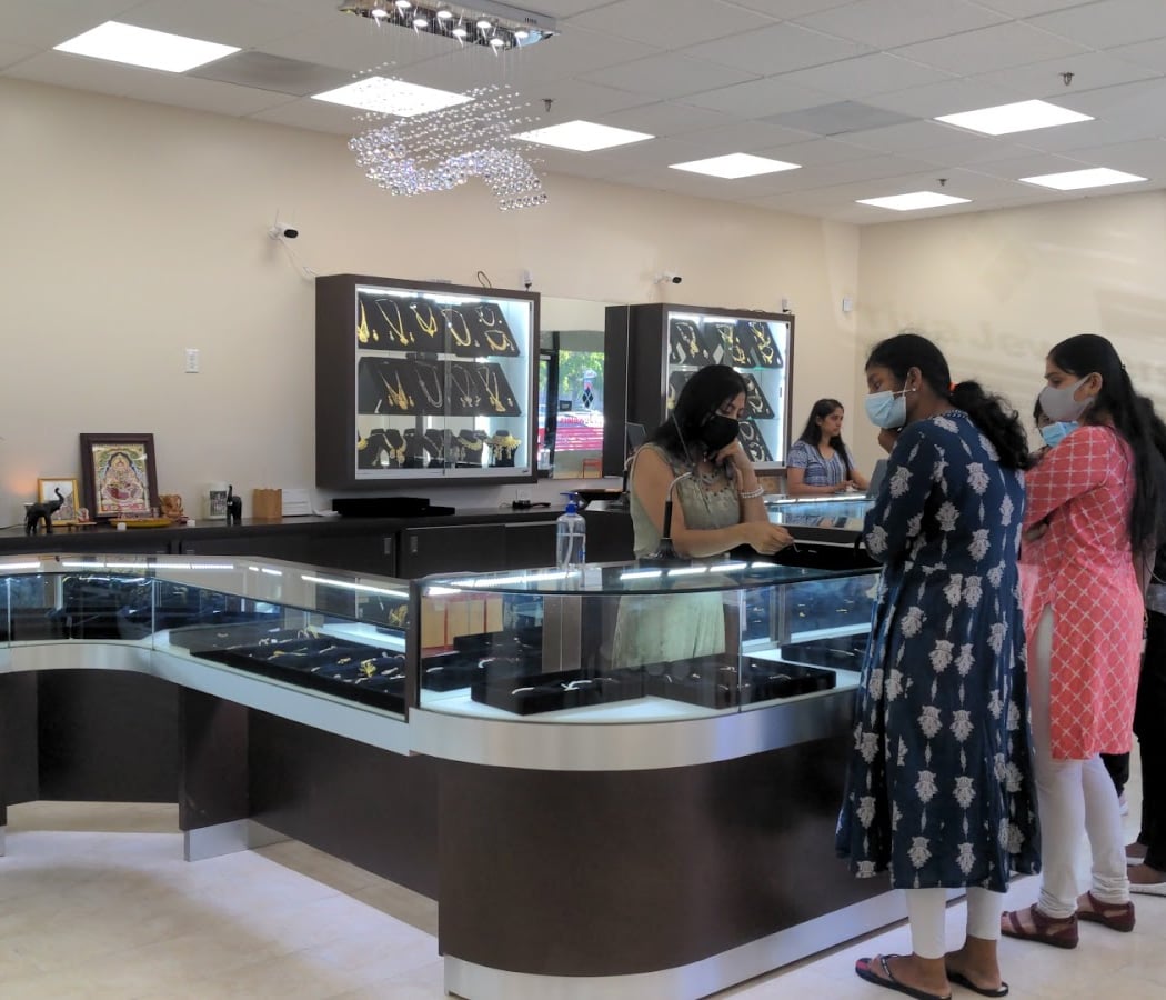 Priya Jewelers 3